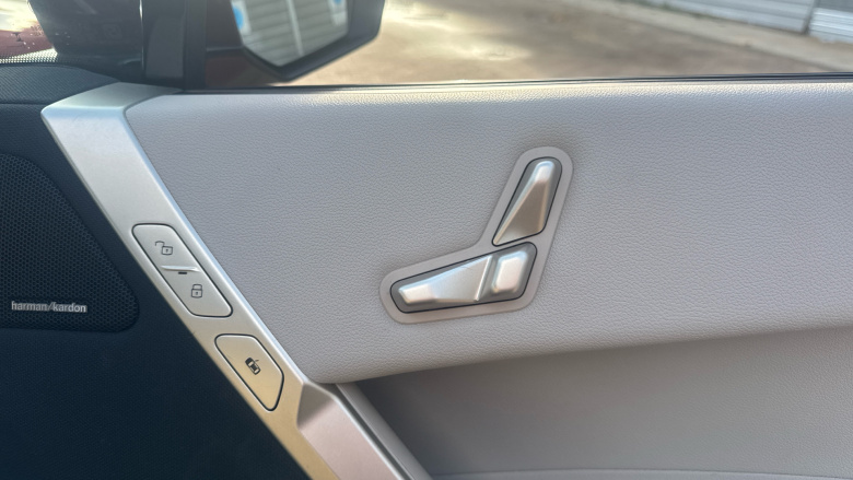 BMW iX 240kW xDrive40 M Sport 76.6kWh 5dr Auto Electric Estate